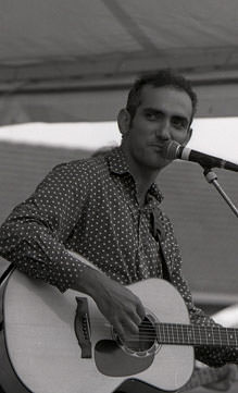 paulKelly 8-5513